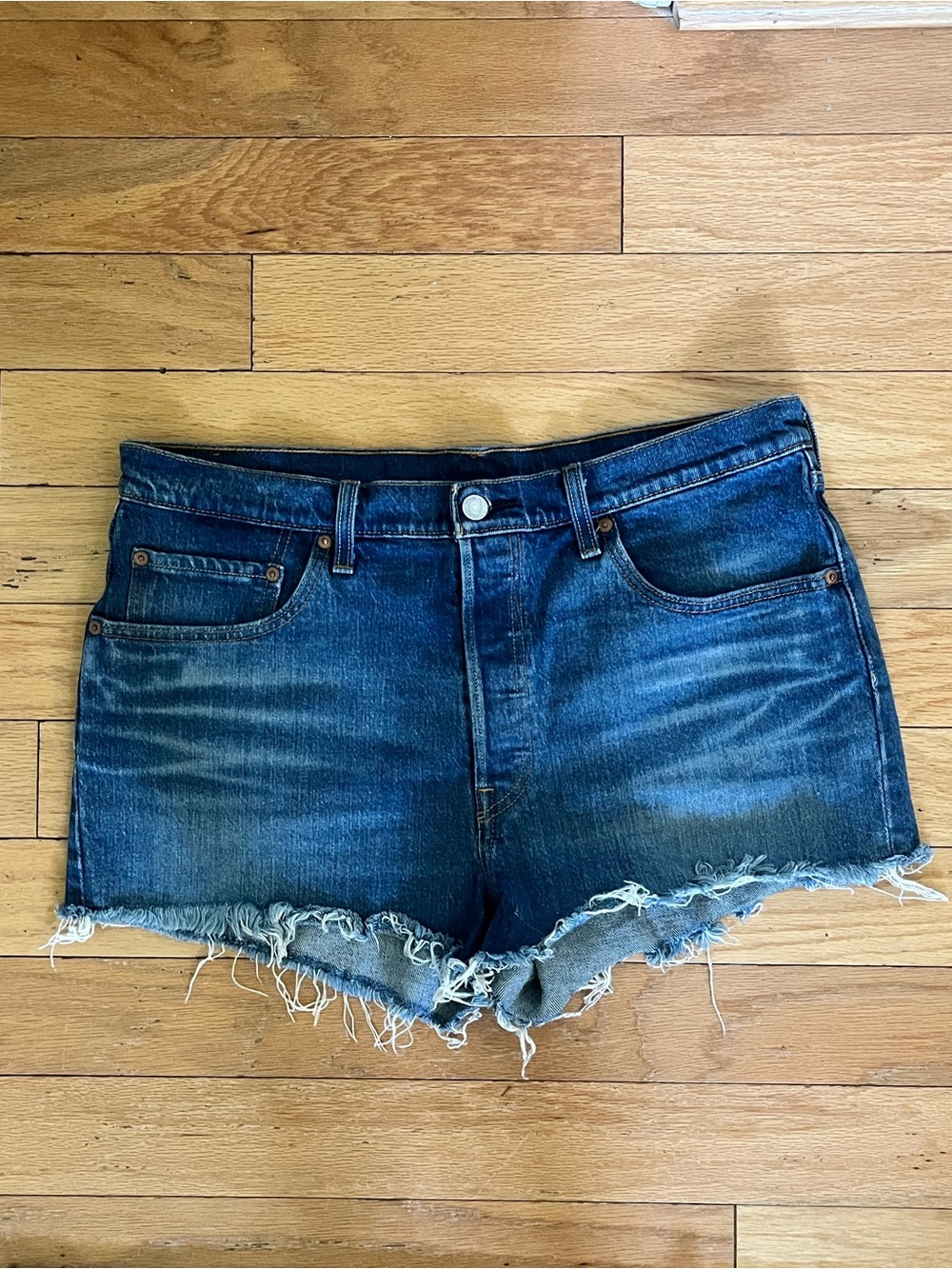Levi's 501 Blue Denim Cutoff Shorts W32